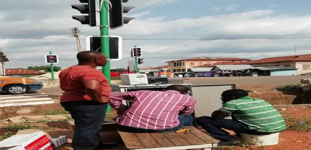 Street Light & Traffic Light Installations